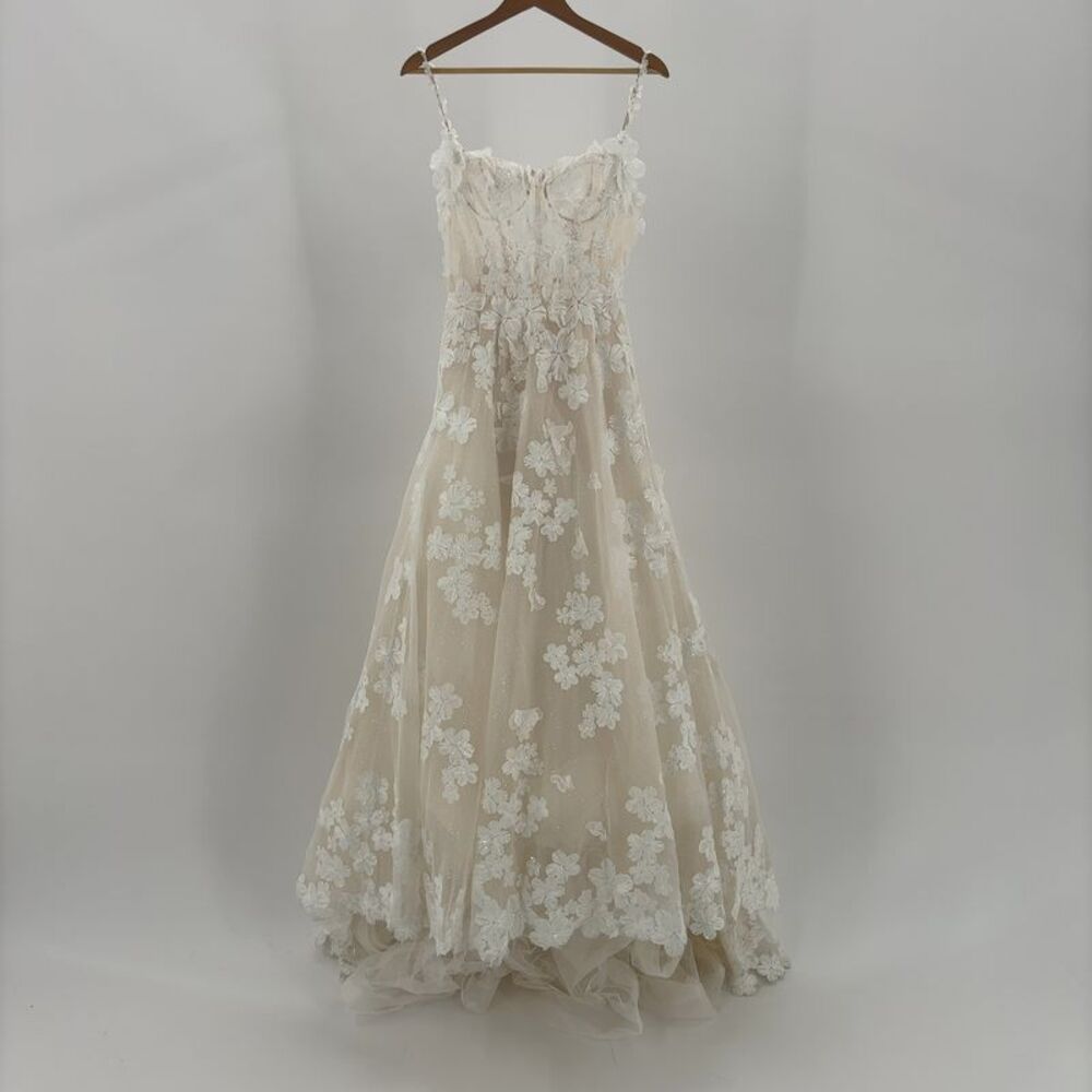 mira zwillinger Wedding Gown in White
